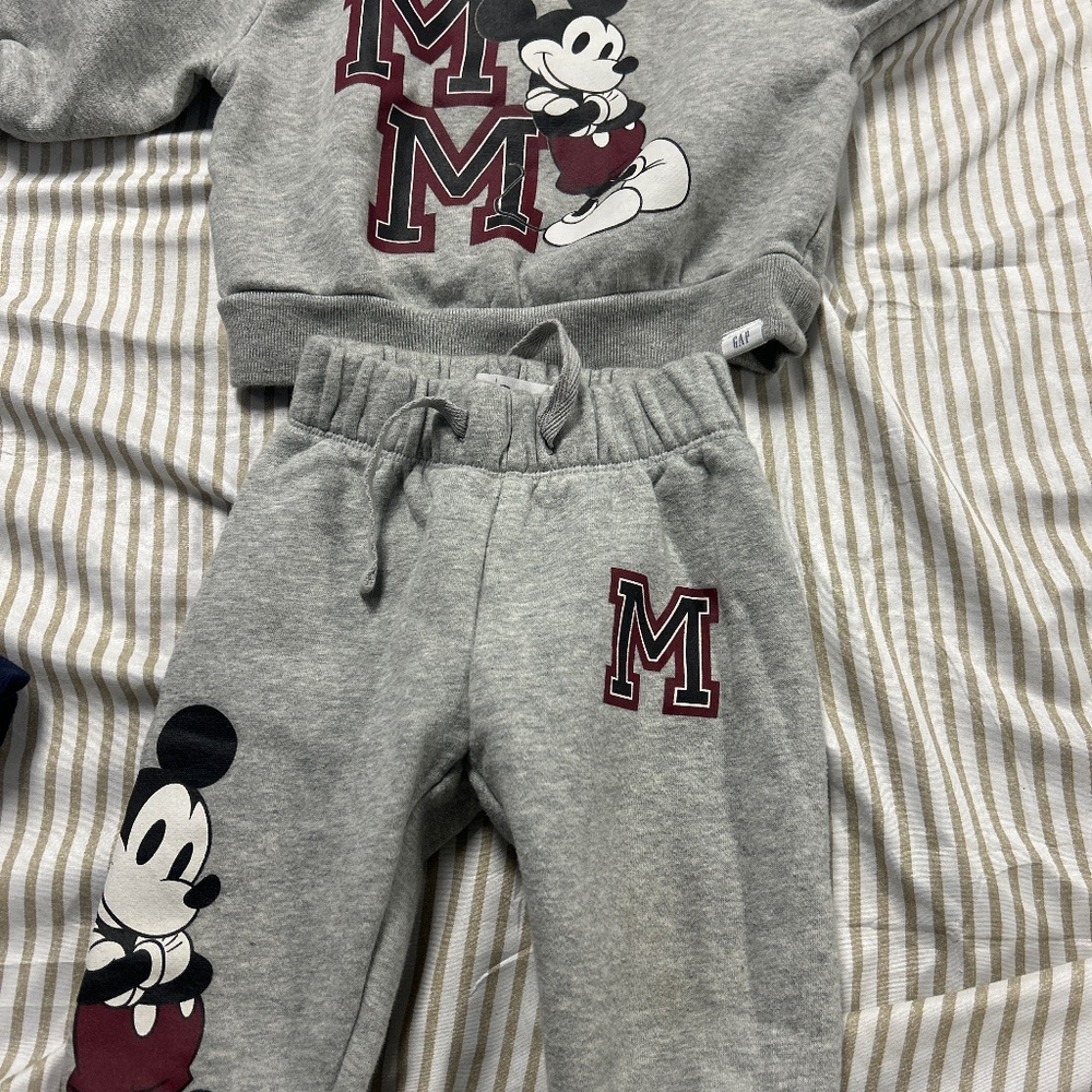 Baby GAP, Disney edition